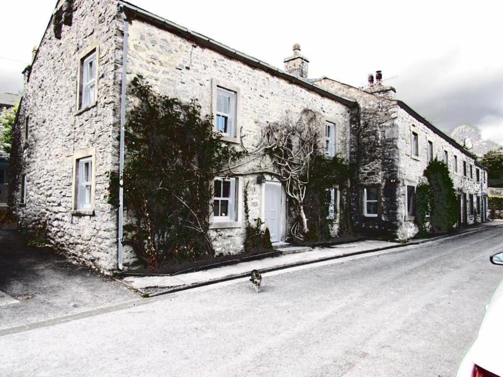 5 Star Cottage On The Green With Log Burner - Dog Friendly Austwick Exteriör bild
