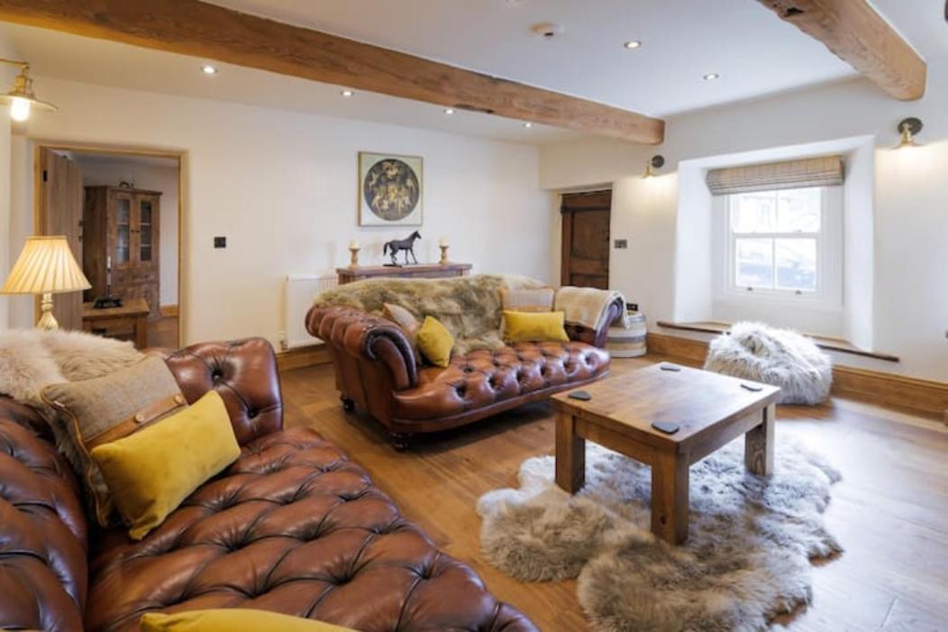 5 Star Cottage On The Green With Log Burner - Dog Friendly Austwick Exteriör bild