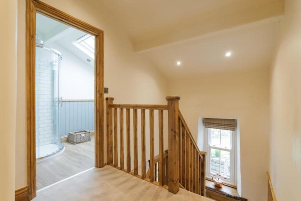 5 Star Cottage On The Green With Log Burner - Dog Friendly Austwick Exteriör bild