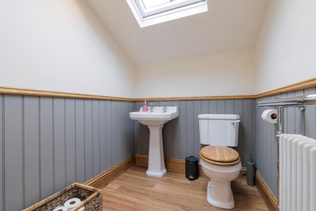 5 Star Cottage On The Green With Log Burner - Dog Friendly Austwick Exteriör bild