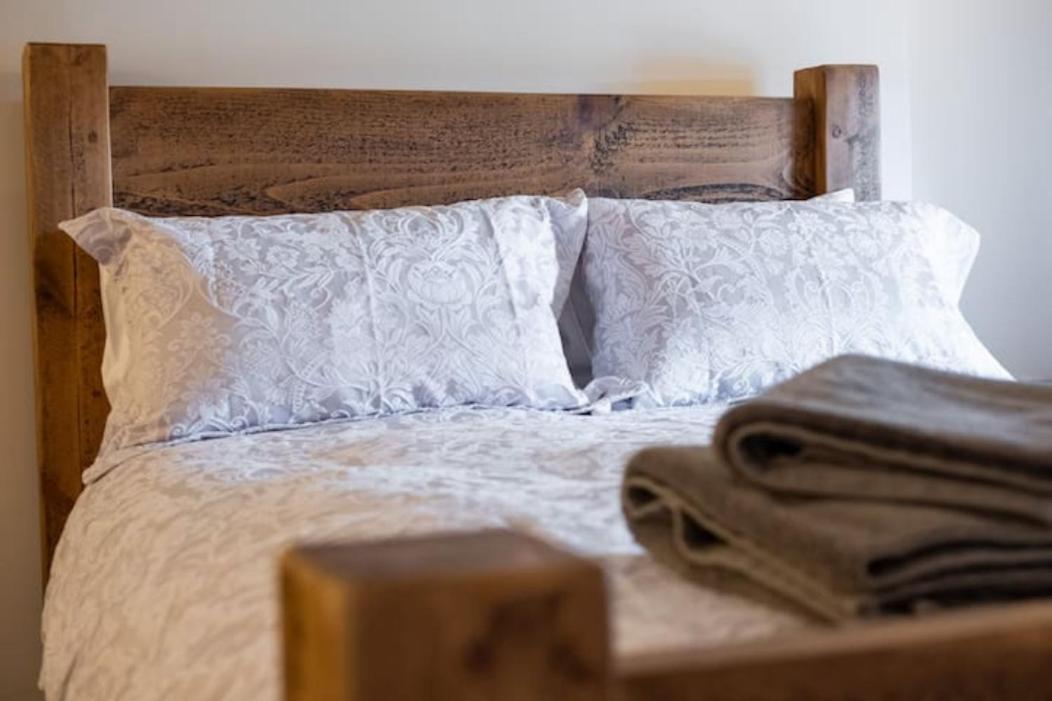 5 Star Cottage On The Green With Log Burner - Dog Friendly Austwick Exteriör bild