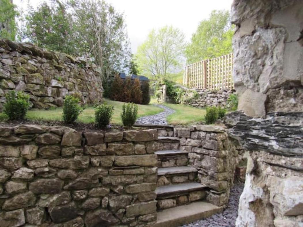 5 Star Cottage On The Green With Log Burner - Dog Friendly Austwick Exteriör bild